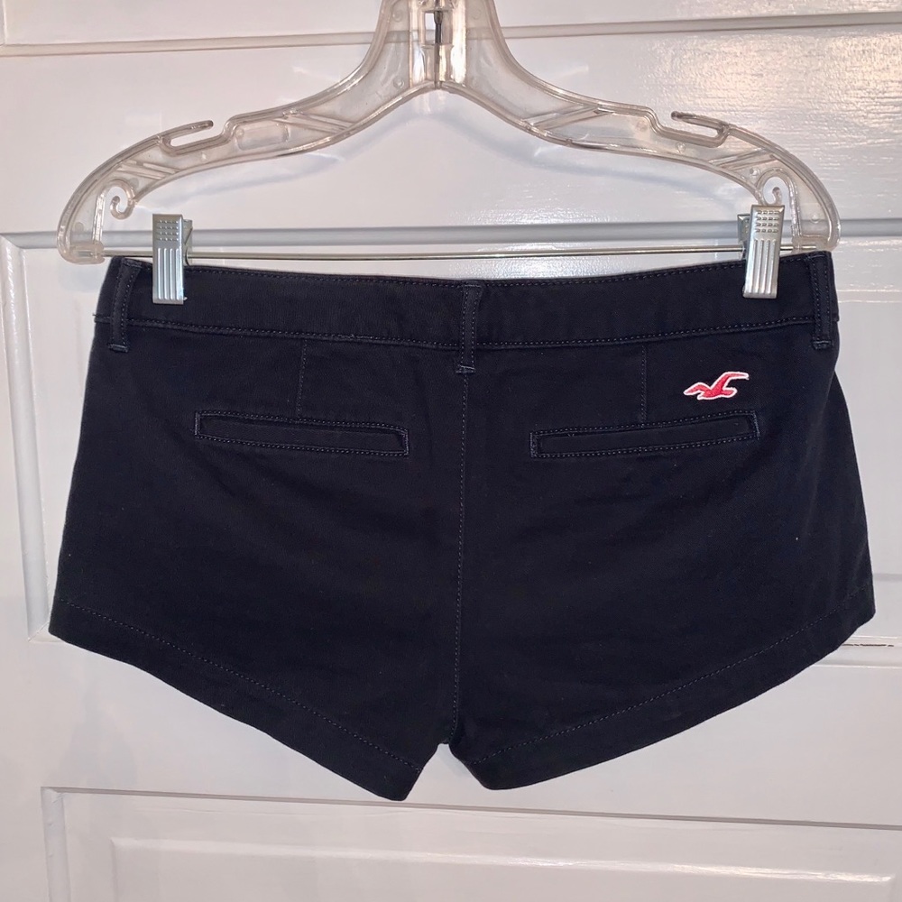 Women’s Navy Hollister Shorts Size 5 - Picture 2 of 5